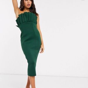 Forest green midi dress with fan - worn once